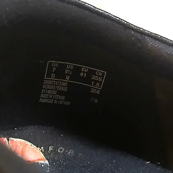 Women's Black Clarks Shoes - Picture 6 of 8